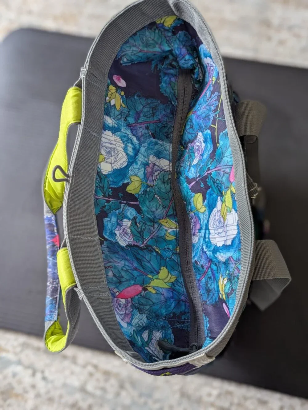 Detours Ballard Market Pannier/ Tote/ Backpack Bike Bag Kaleidoscope Dream Print